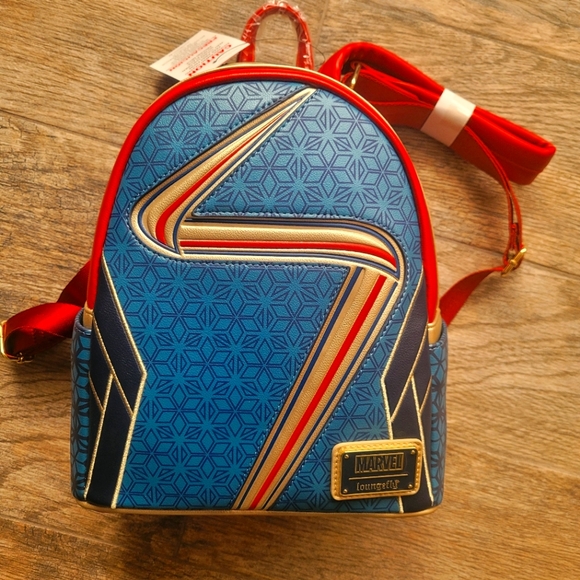 Marvel Loungefly Backpack - Picture 1 of 3